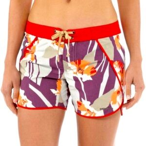 Patagonia  Wavefarer Women's Board Shorts
